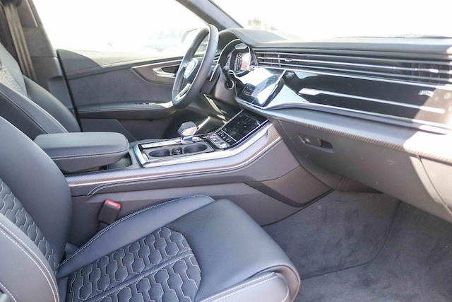 2026 Audi RS Q8 Base - Photo 16