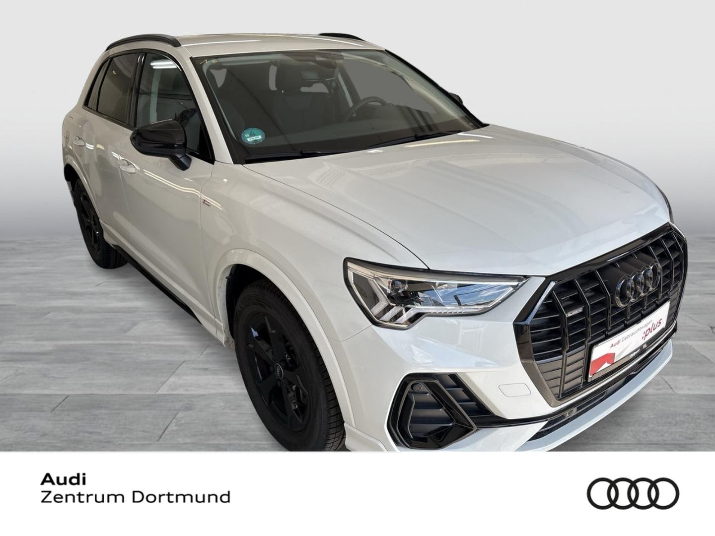 Bild über Audi Q3 TFSI quattro 180 kW S tronic - für weitere Informationen kontaktieren Sie den Audi Partner