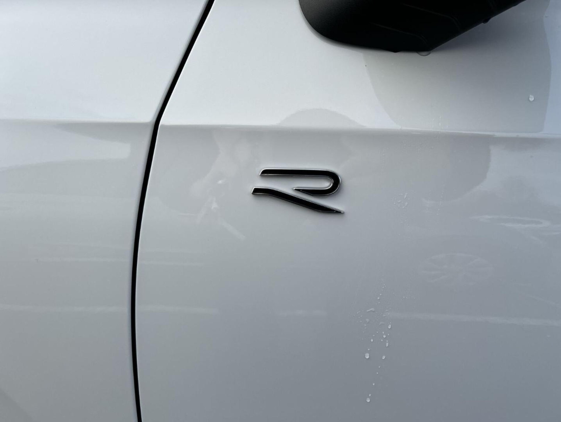 Volkswagen Golf R-Line