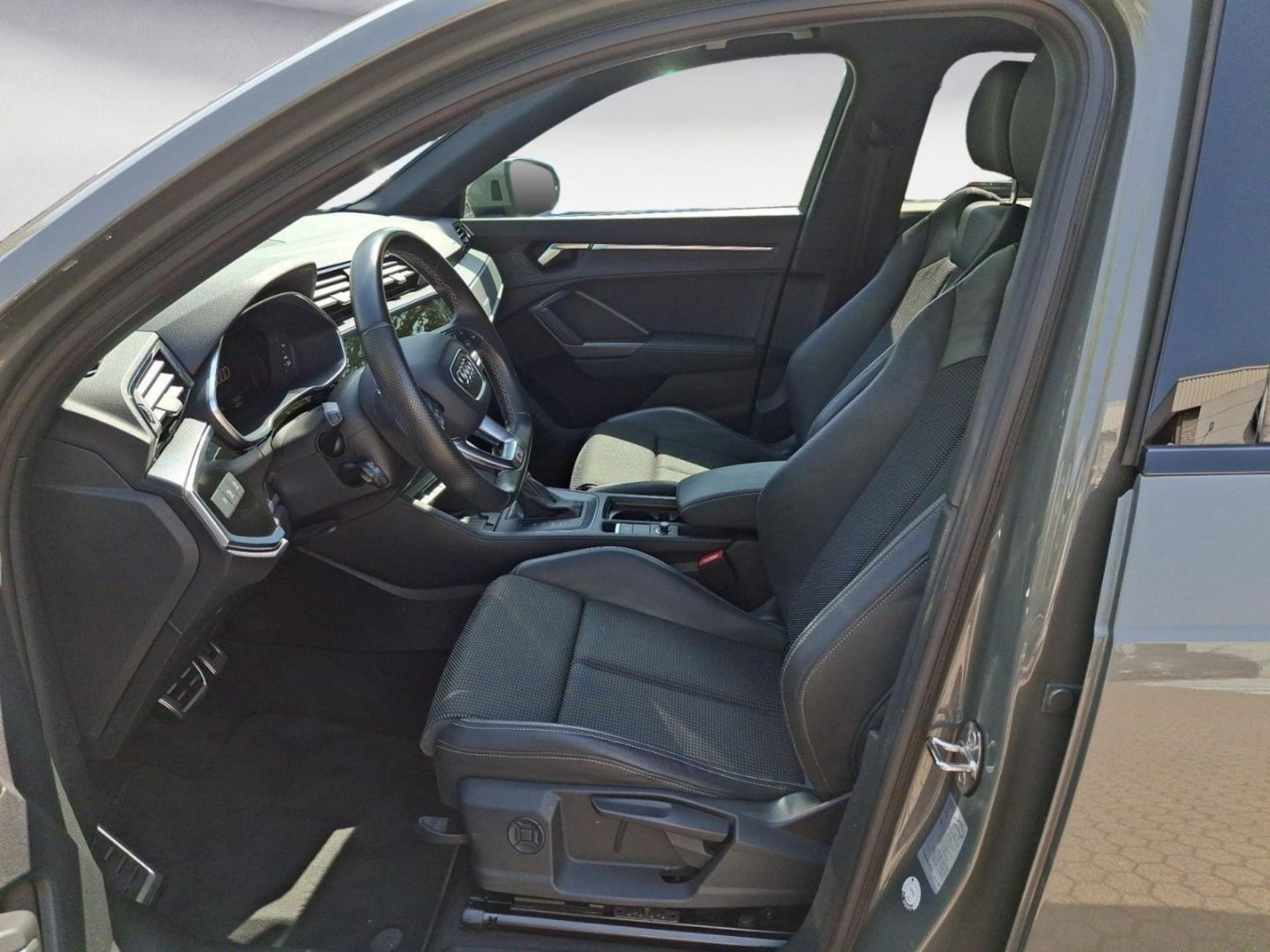 Audi Q3 SUV S line