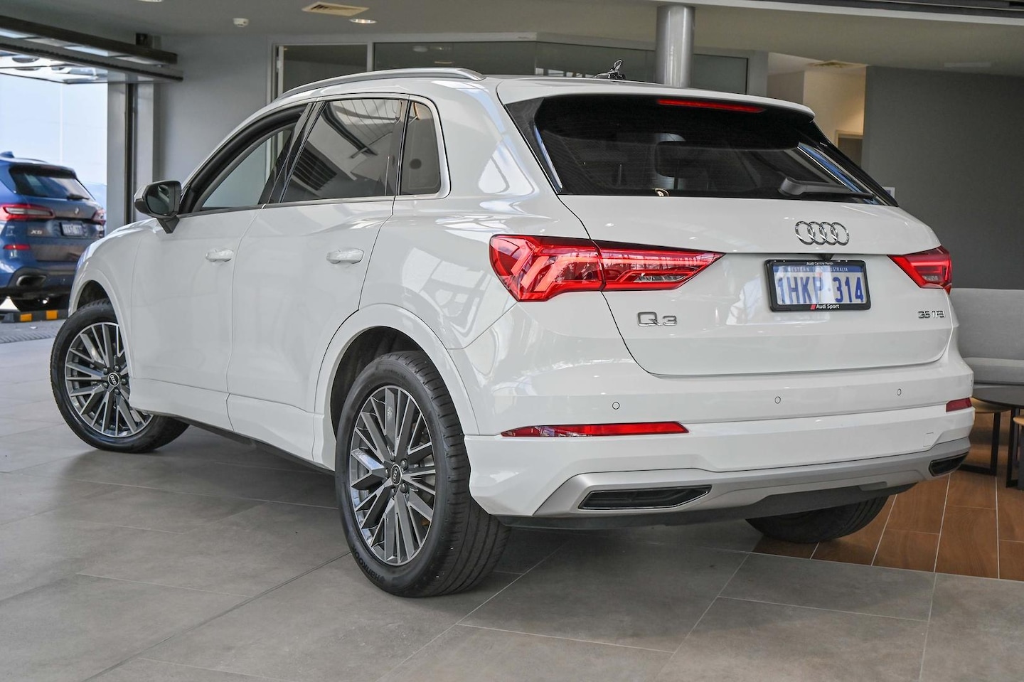 Image about Audi Q3 35 TFSI S tronic