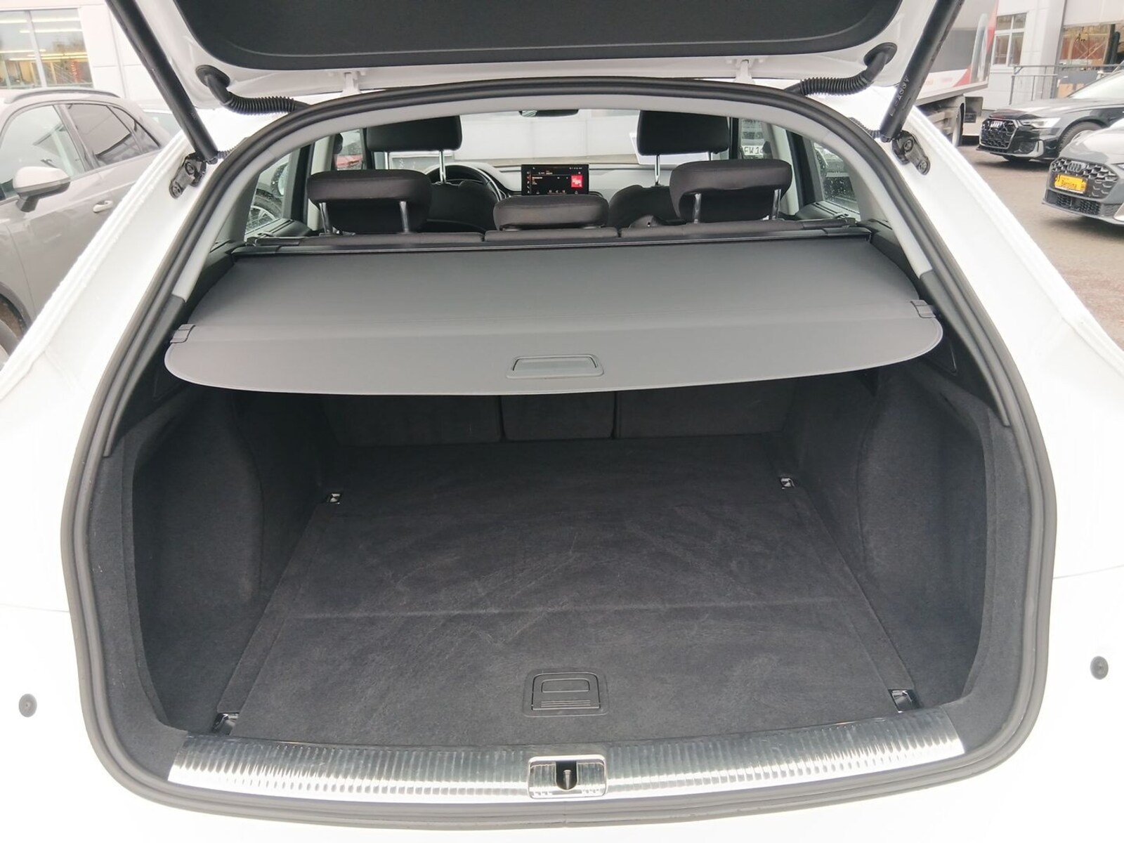 Audi Q5 Sportback – Bild 16