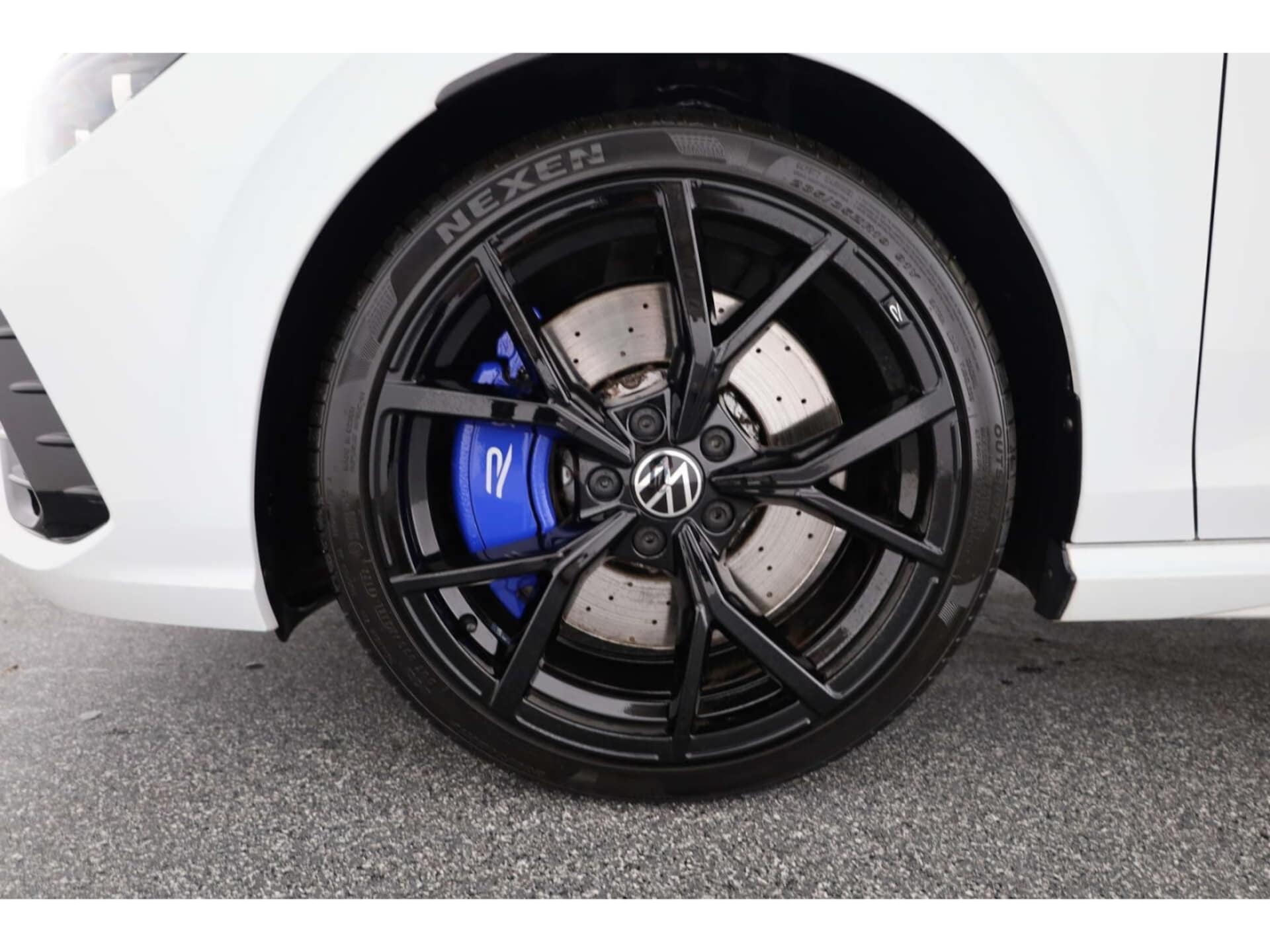 Volkswagen Golf R