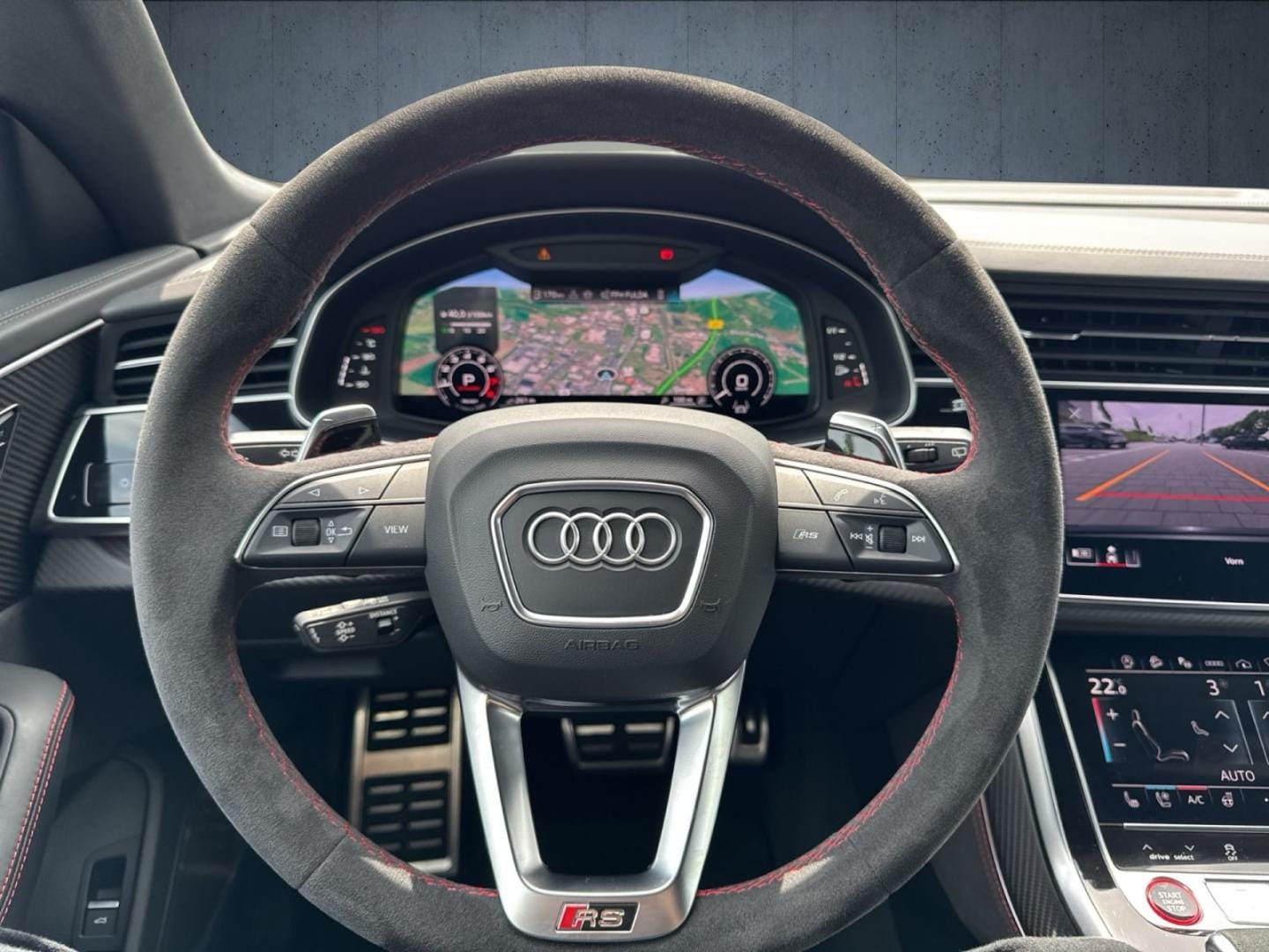 Bild über Audi RS Q8 SUV TFSI quattro tiptronic - für weitere Informationen kontaktieren Sie den Audi Partner