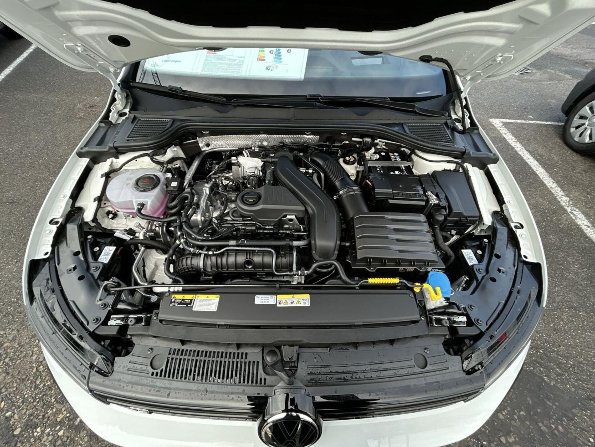 Volkswagen Golf R-Line