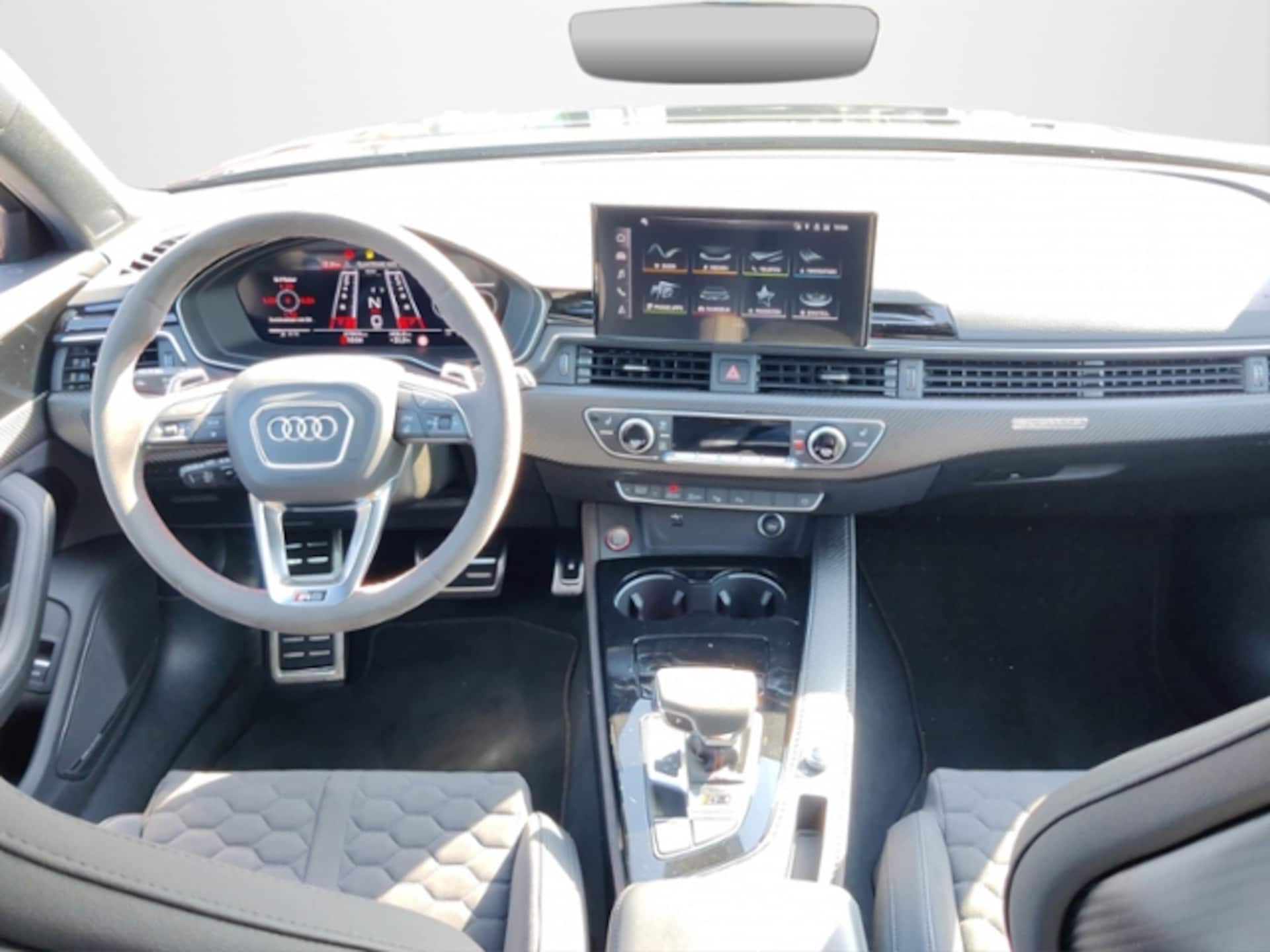 Audi RS 4 Avant
