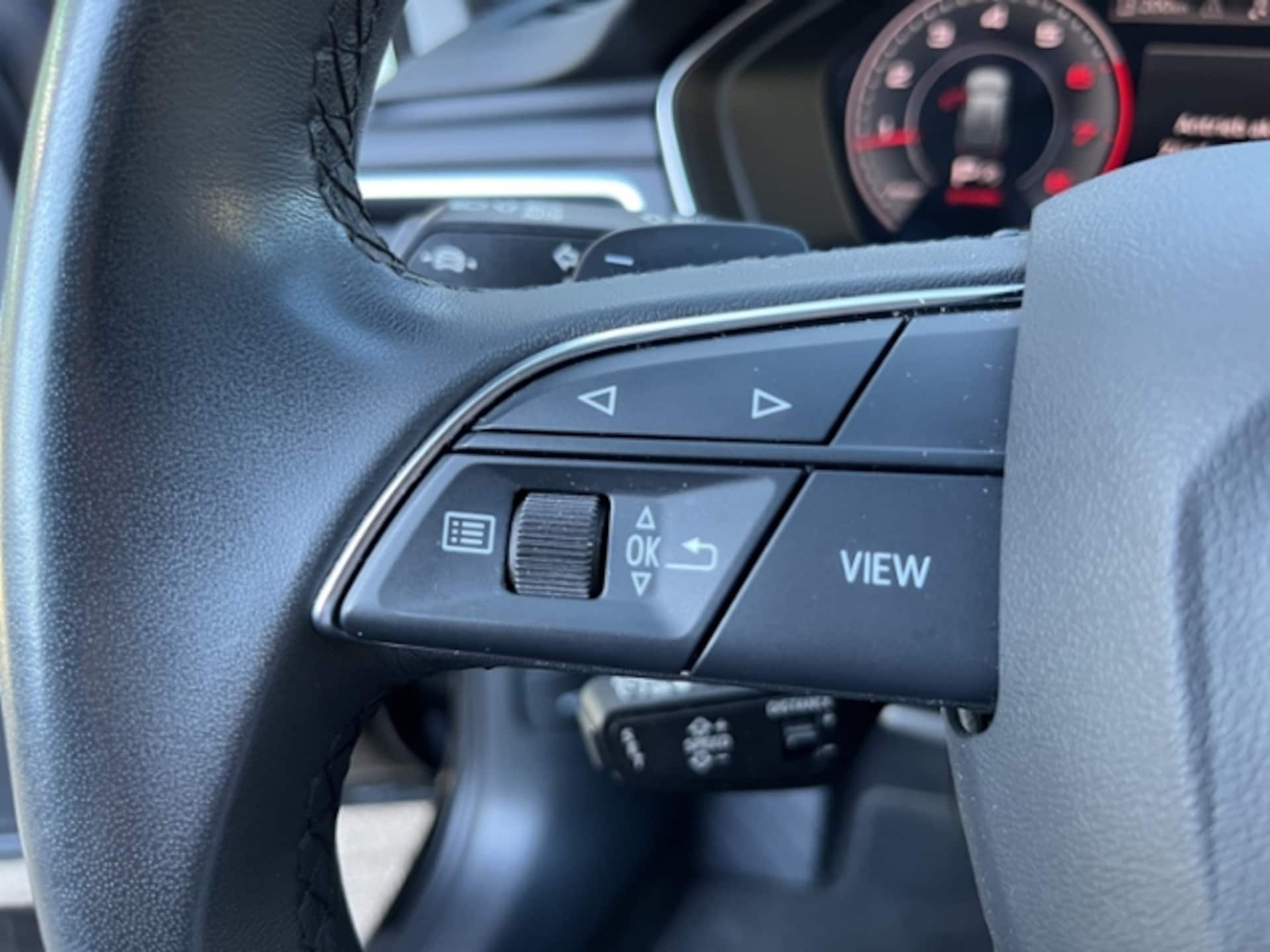 Audi A4 Avant S line