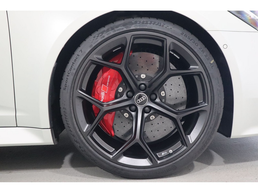 Image about Audi RS 6 Avant performance performance quattro tiptronic