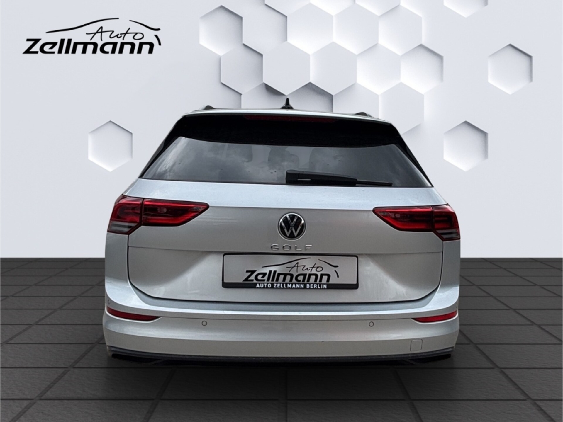 Volkswagen Golf Variant Life