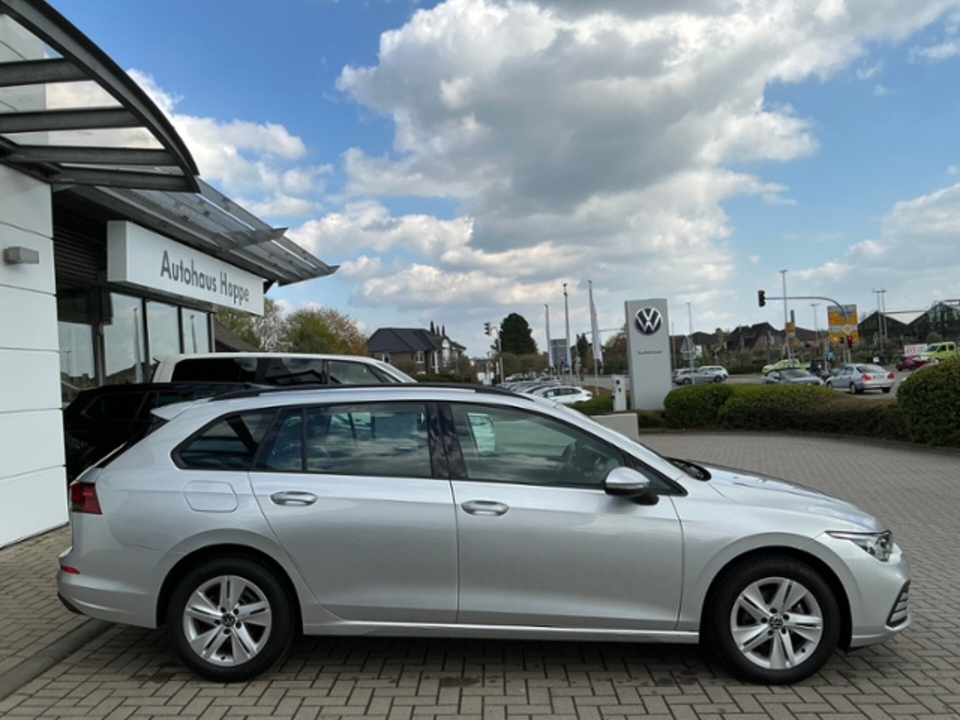 Volkswagen Golf Variant Life