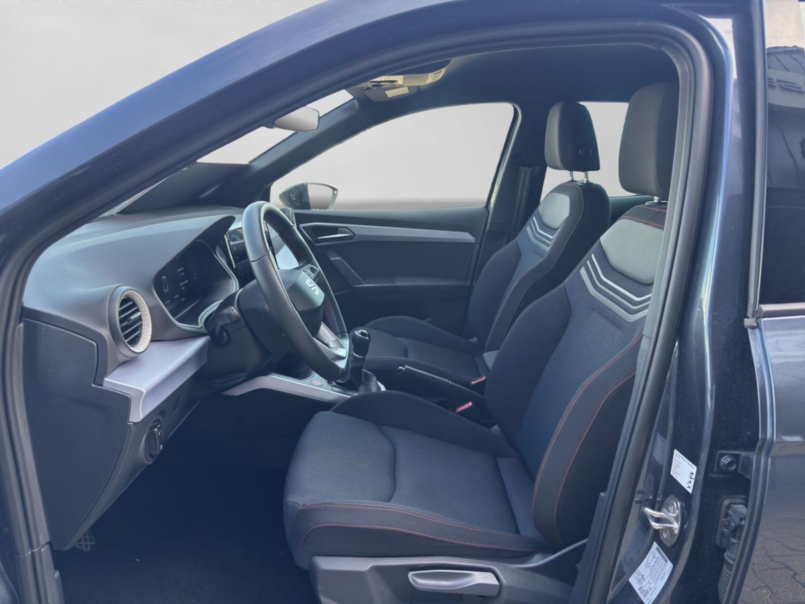 SEAT Arona – Bild 13