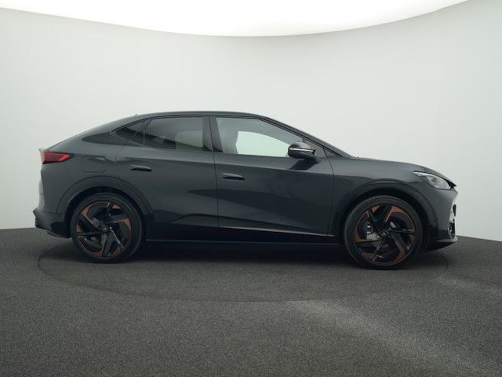 CUPRA Tavascan – Bild 8