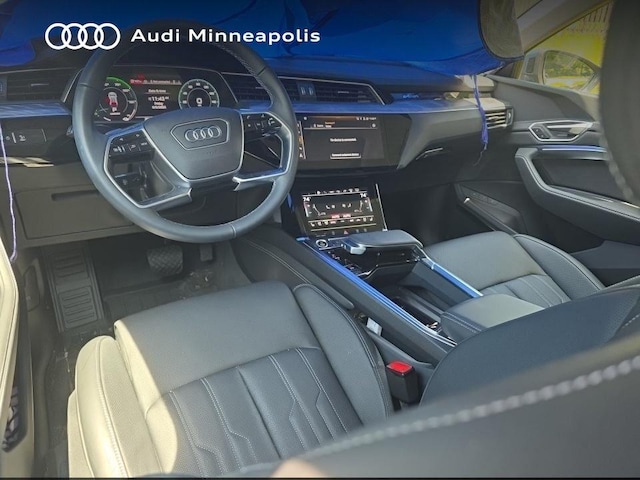 2024 Audi Q8 e-tron