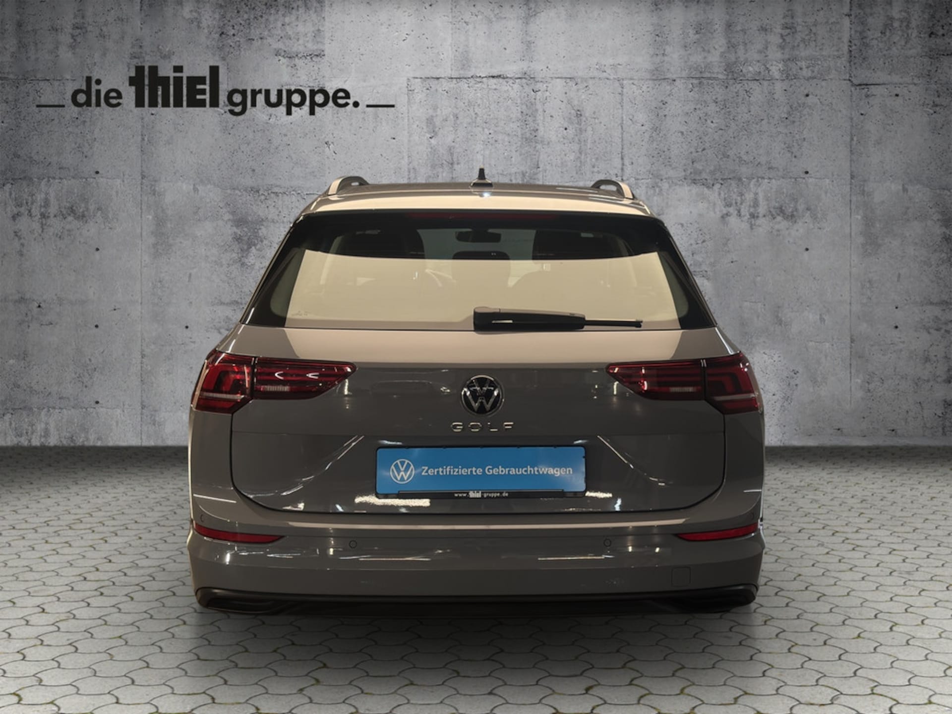 Volkswagen Golf Variant Life