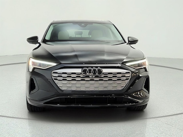 2024 Audi Q8 e-tron