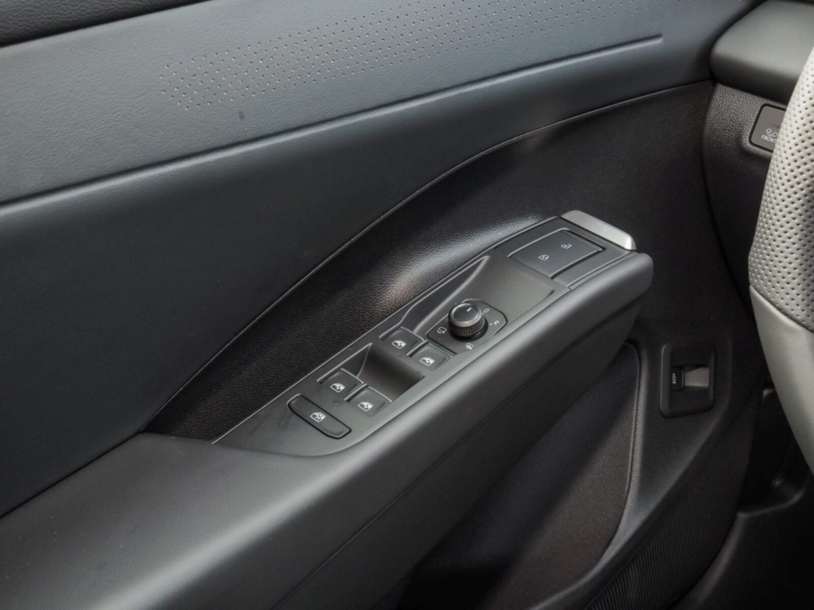 Volkswagen T-Roc – Bild 16