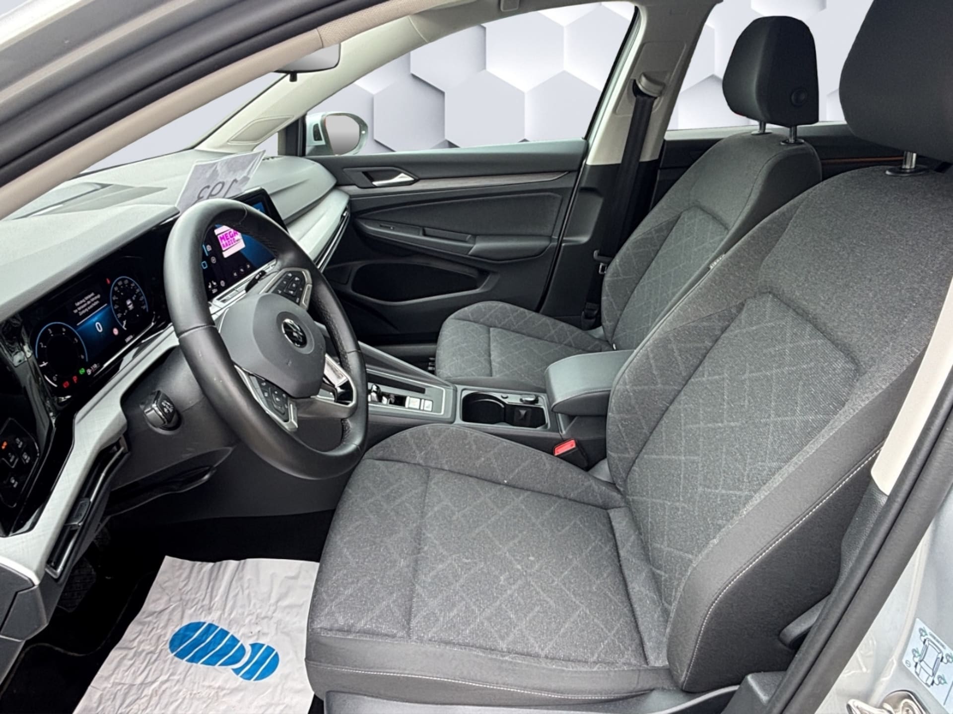 Volkswagen Golf Variant Life