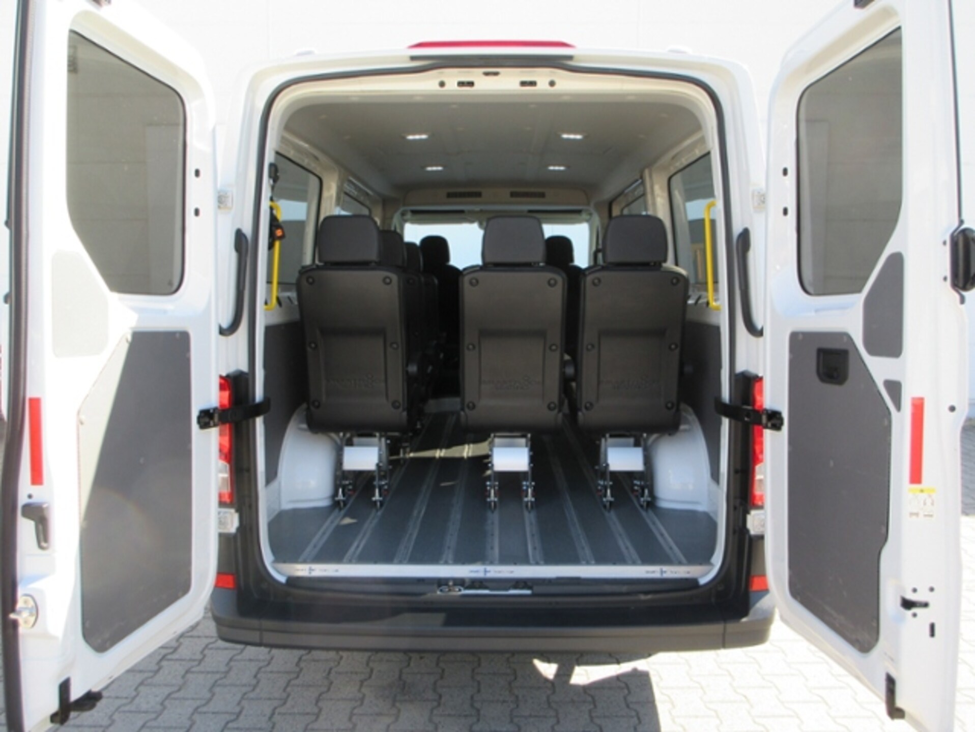 Volkswagen Crafter Kasten mittlerer Radstand