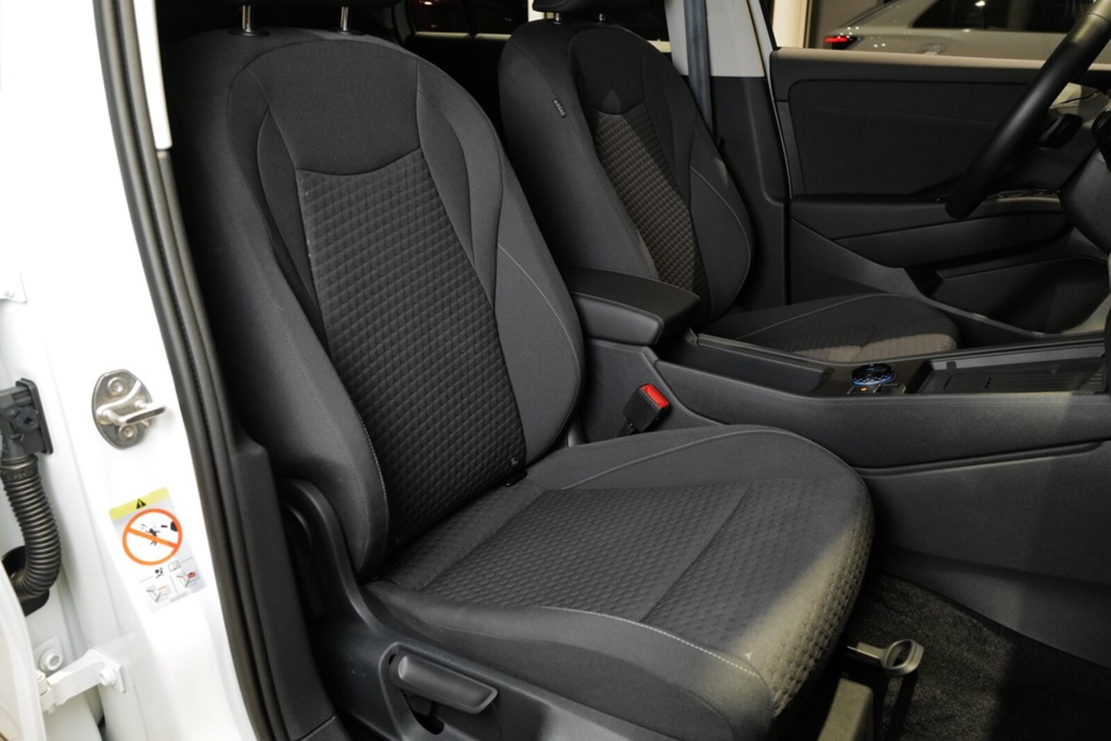 Volkswagen T-Roc – Bild 10