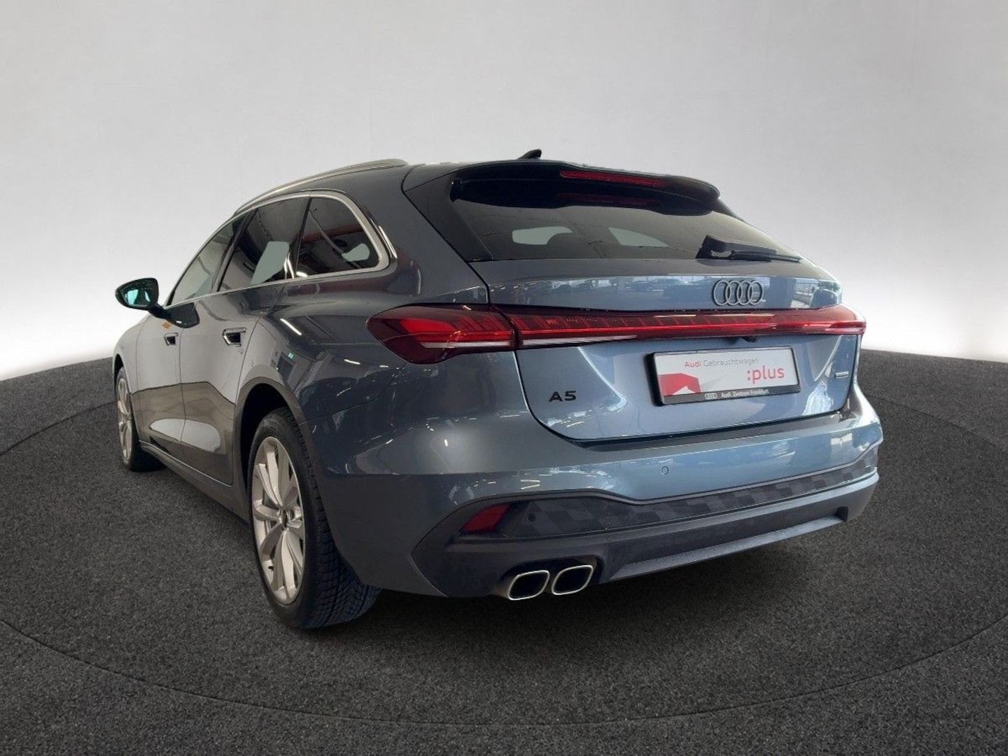 Bild über Audi A5 Avant TDI quattro 150 kW S tronic - für weitere Informationen kontaktieren Sie den Audi Partner