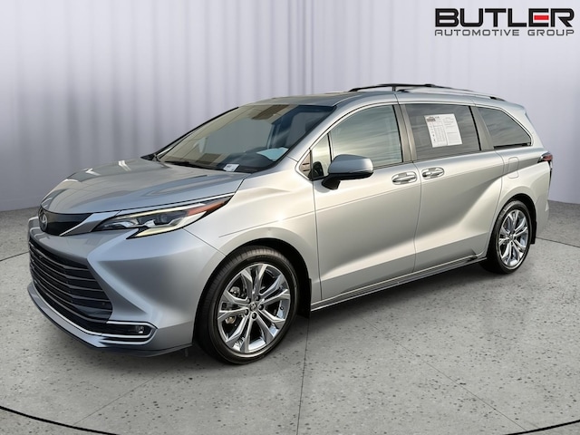 2023 Toyota Sienna