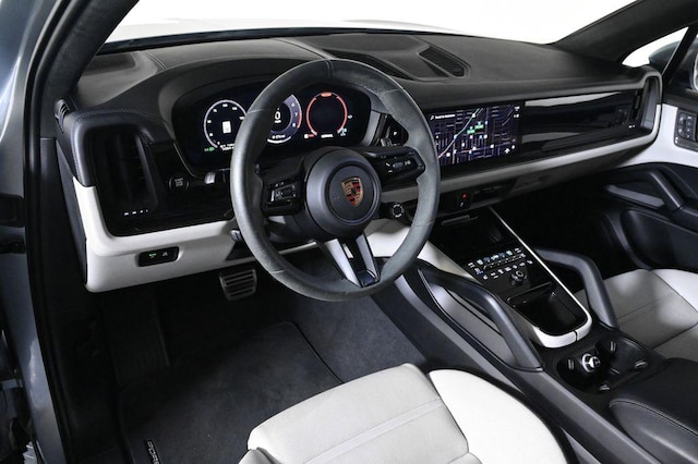 2025 Porsche Cayenne