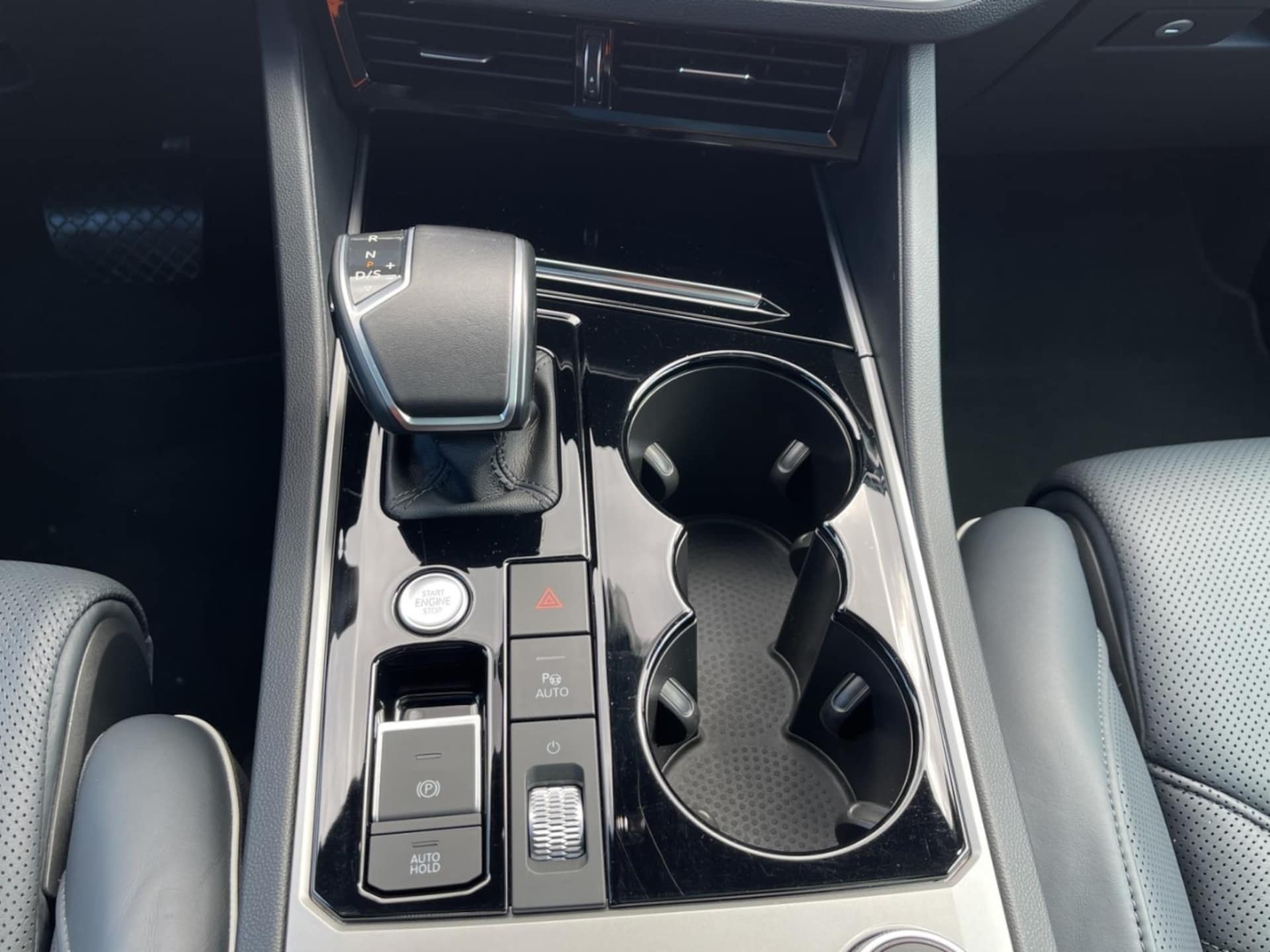 Volkswagen Touareg Elegance