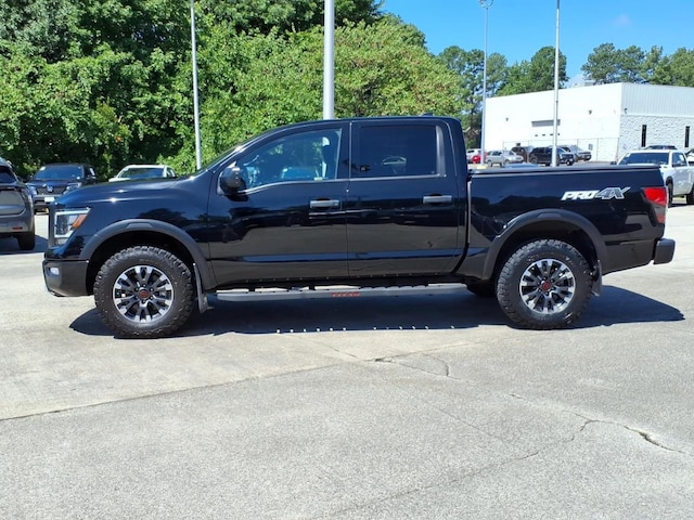 2023 Nissan Titan