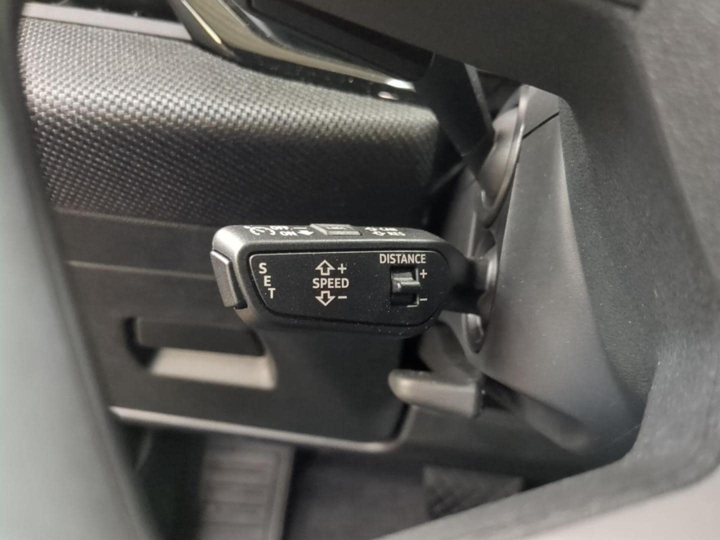 Bild über Audi A5 Limousine TFSI S tronic - für weitere Informationen kontaktieren Sie den Audi Partner