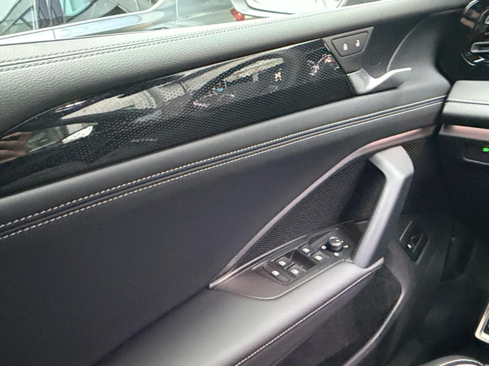 Volkswagen Tiguan – Bild 14