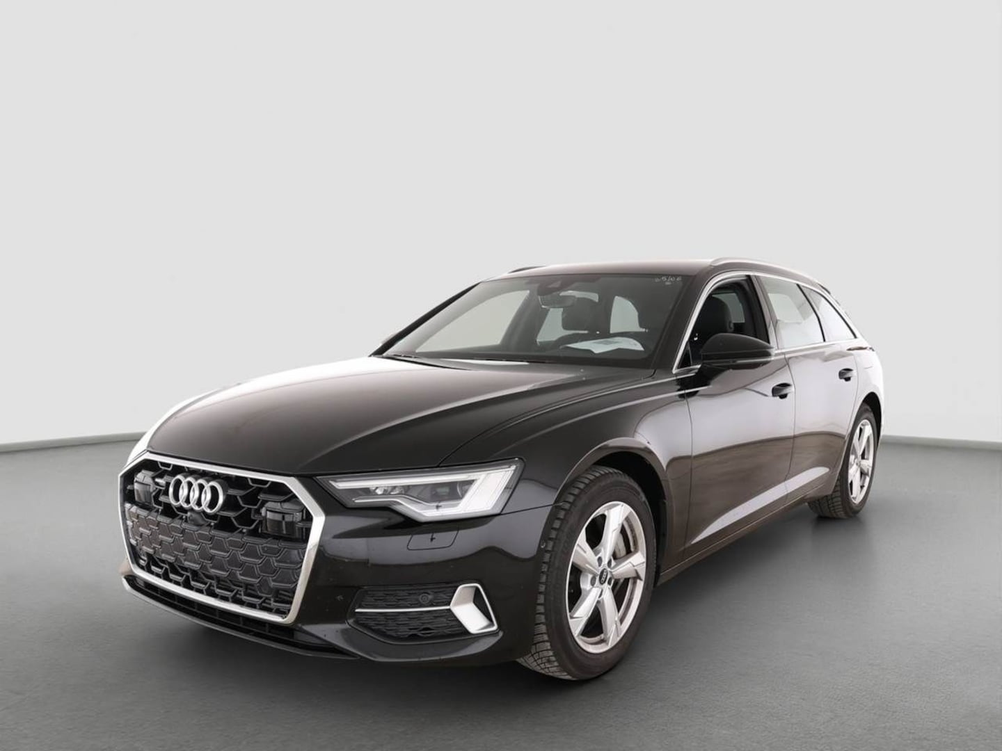 Bild über Audi A6 Avant TFSI e advanced 50 TFSI e quattro S tronic - für weitere Informationen kontaktieren Sie den Audi Partner