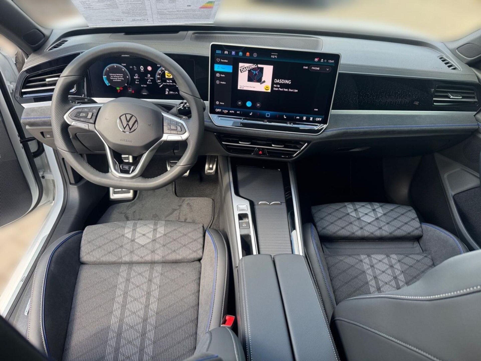 Volkswagen Passat R-Line