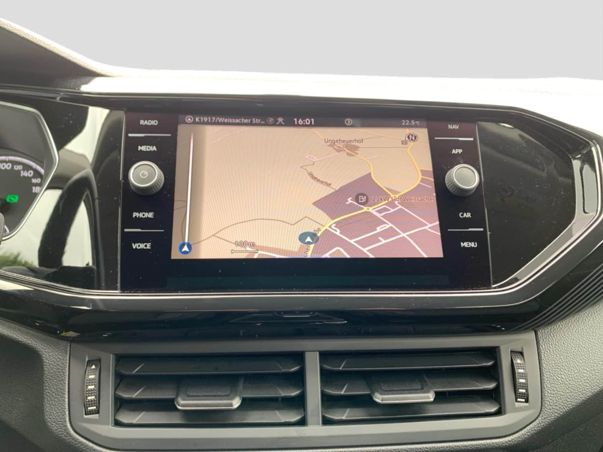 Volkswagen T-Cross Style