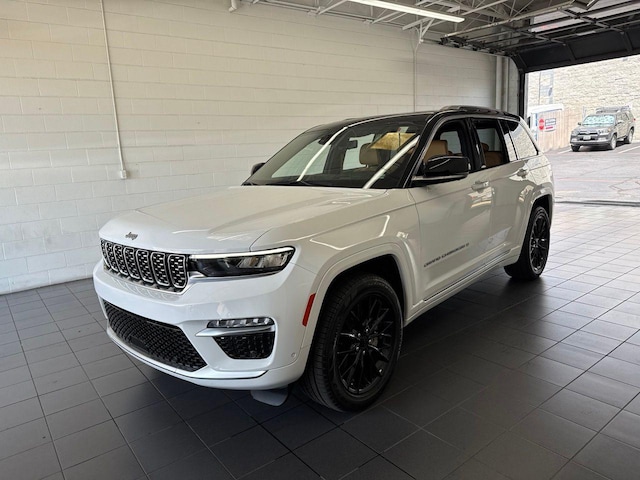 2022 Jeep Grand Cherokee