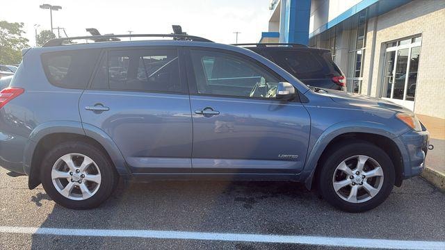 Photo of 2012 Toyota RAV4 