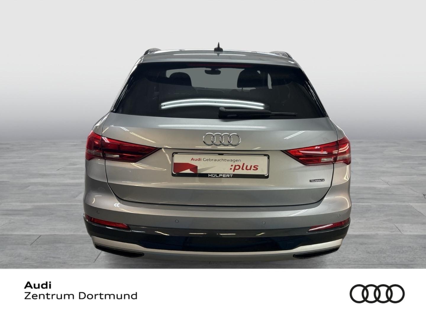 Bild über Audi Q3 TFSI quattro 180 kW S tronic - für weitere Informationen kontaktieren Sie den Audi Partner