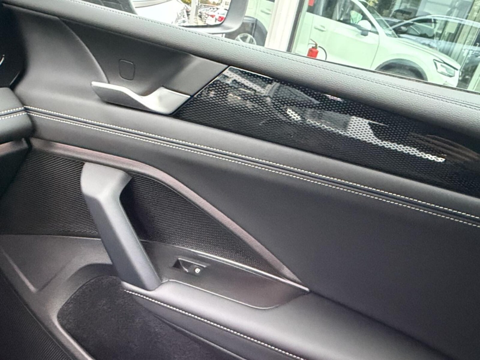 Volkswagen Tiguan – Bild 15