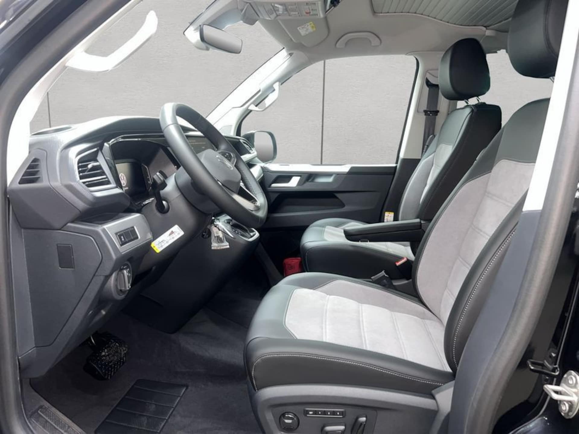 Volkswagen T6.1 California Beach