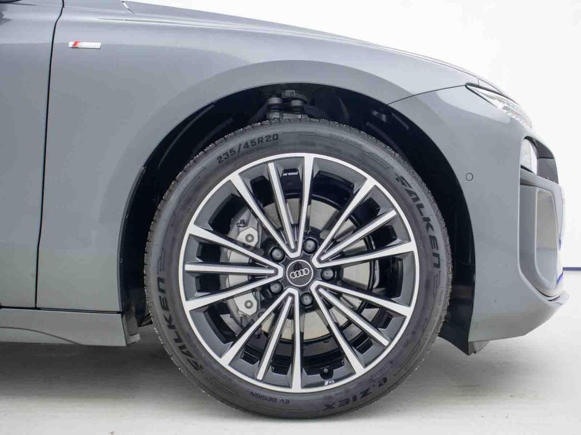 Audi A6 Avant e-tron