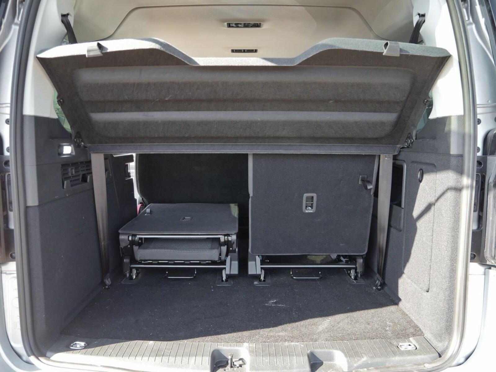 Volkswagen Caddy Maxi – Bild 23