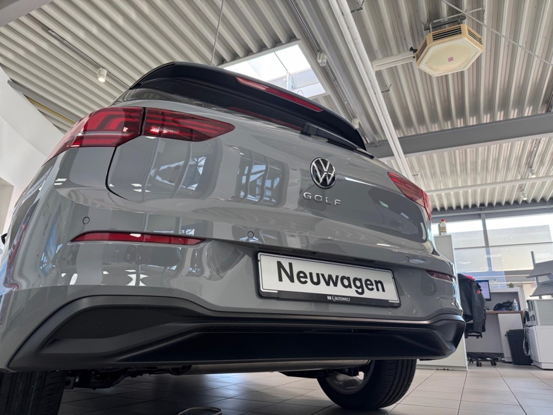 Volkswagen Golf Life