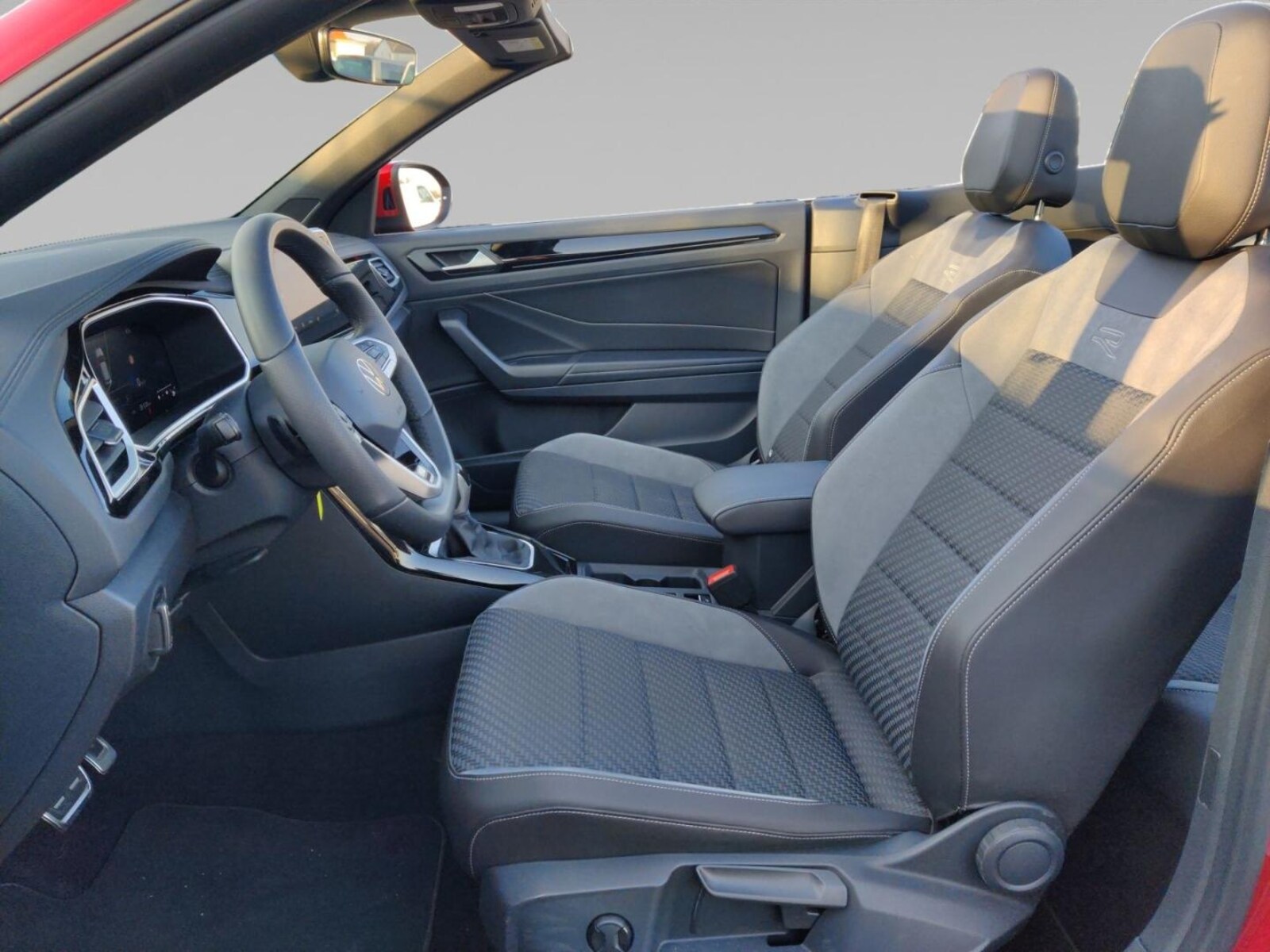 Volkswagen T-Roc Cabriolet – Bild 12
