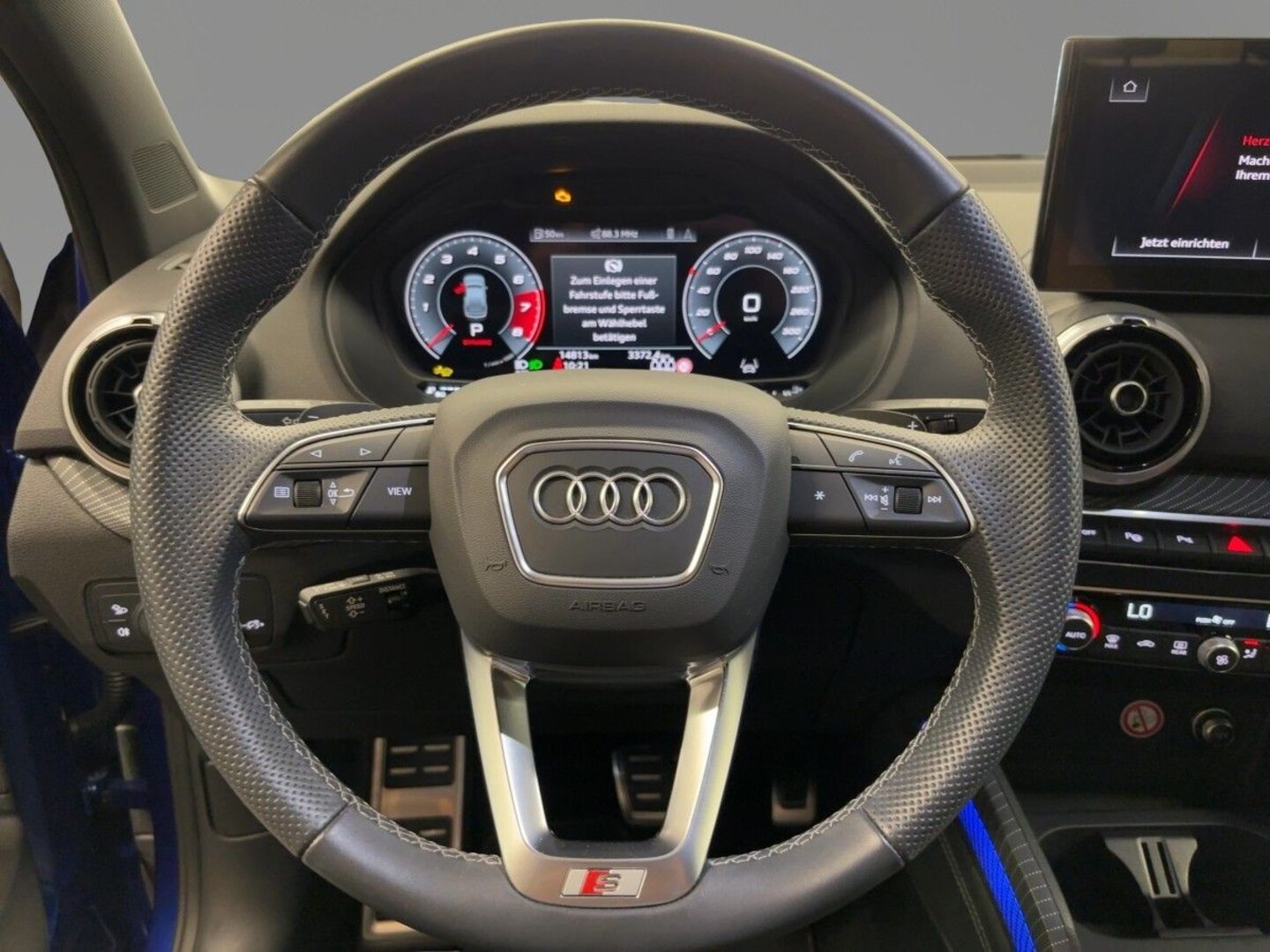 Bild über Audi SQ2 TFSI quattro S tronic - für weitere Informationen kontaktieren Sie den Audi Partner