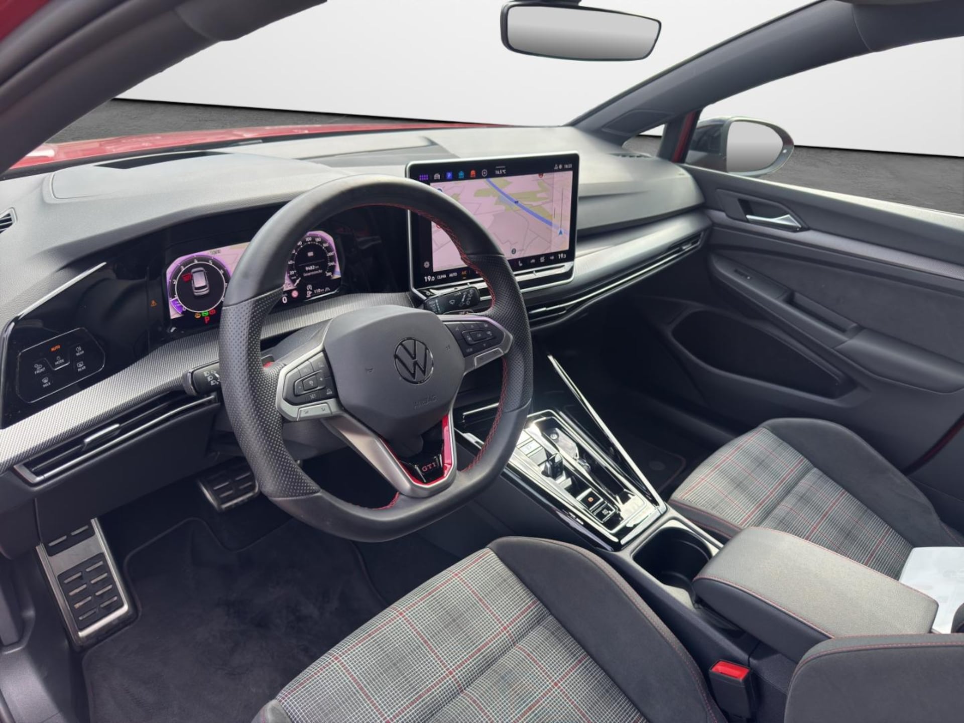 Volkswagen Golf GTI