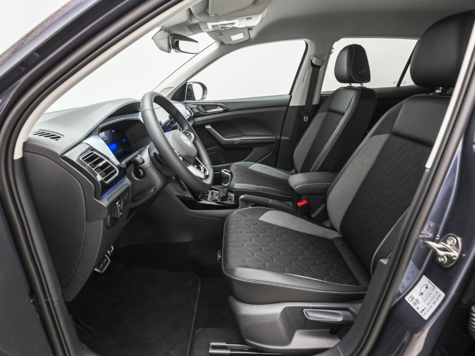 Volkswagen T-Cross – Bild 6