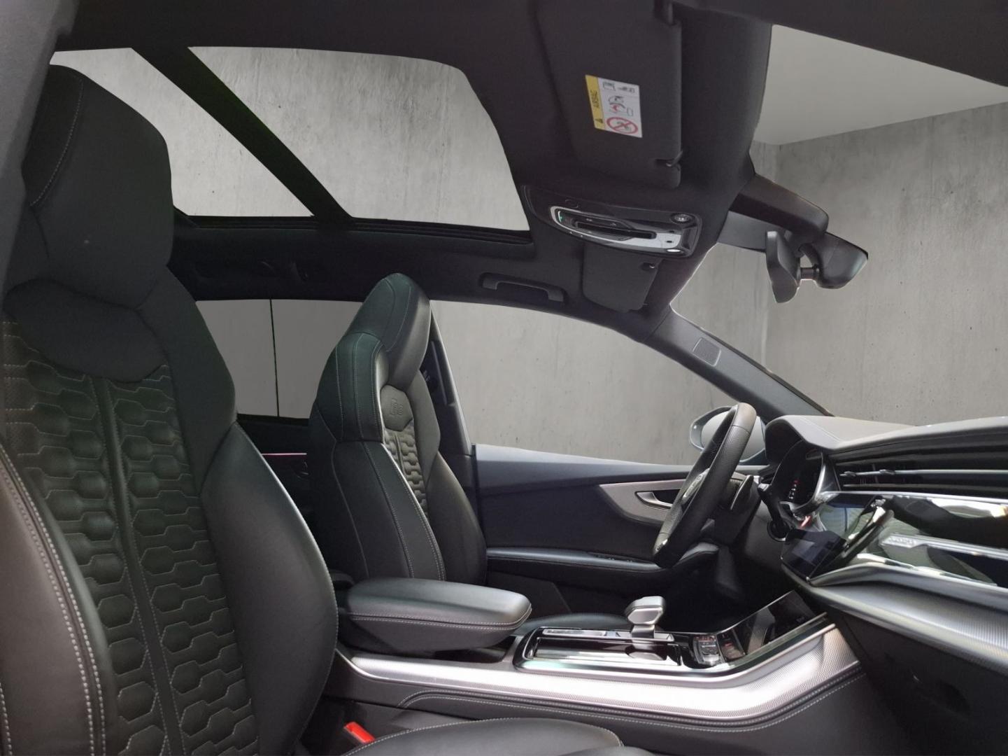 Image about Audi RS Q8 TFSI quattro tiptronic