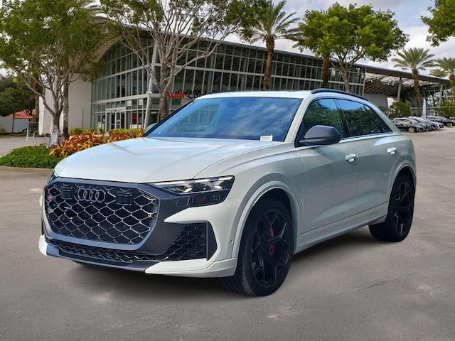 2026 Audi RS Q8 SUV performance