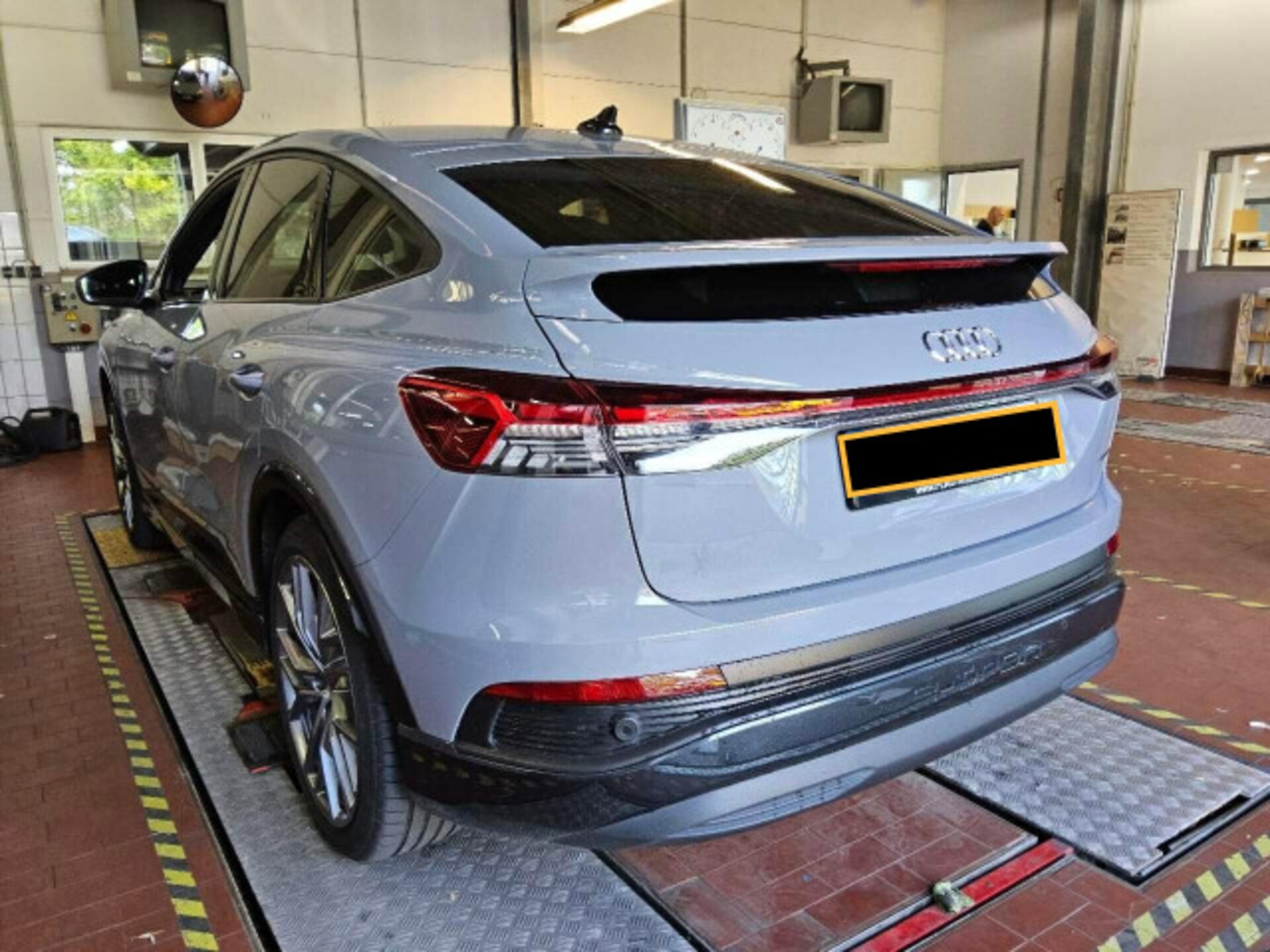 Audi Q4 Sportback e-tron