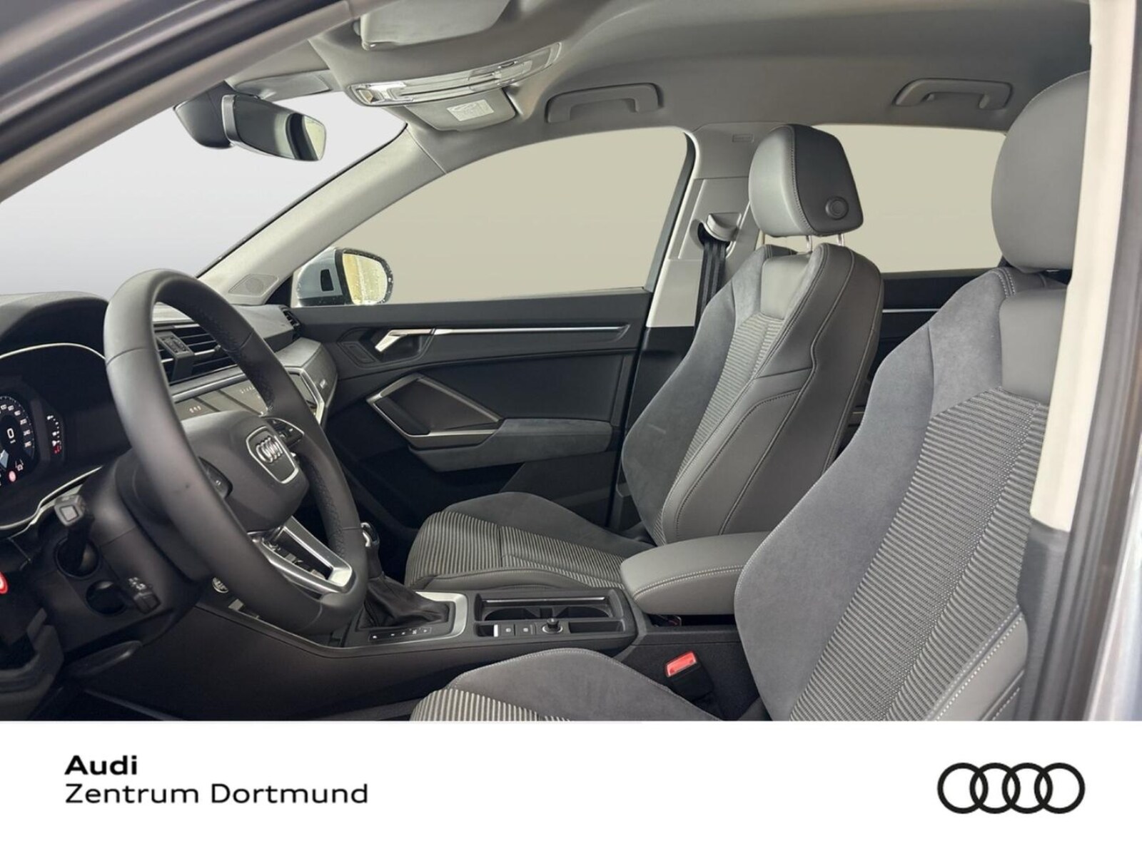 Audi Q3 – Bild 8