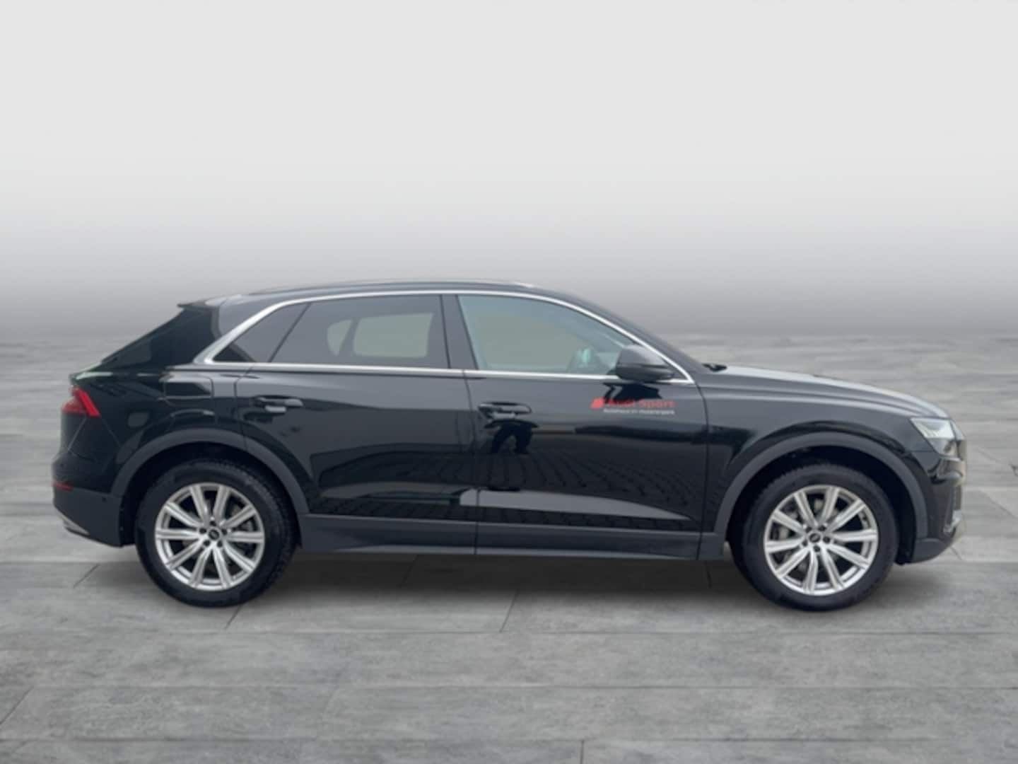 Bild über Audi Q8 50 TDI quattro tiptronic - für weitere Informationen kontaktieren Sie den Audi Partner
